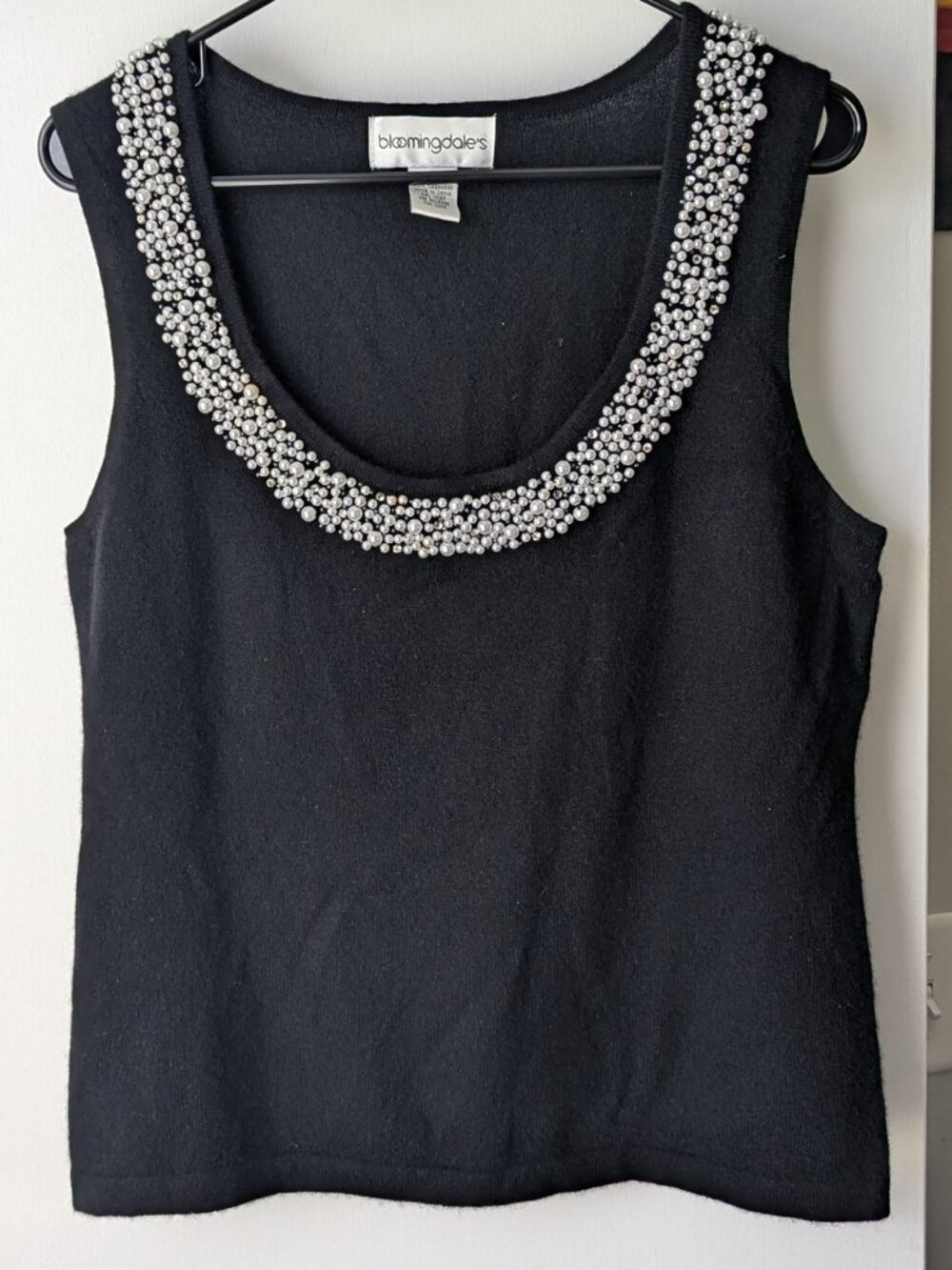 Bloomingdale's Cashmere Sleeveless Beaded Sweater Size XL